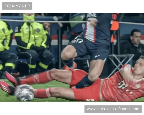 拜仁追内马尔式脚法艺术：足球世界的完美融合