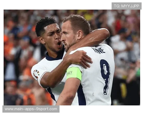 贝林厄姆个人训练录像被俱乐部发布，技术细节受赞