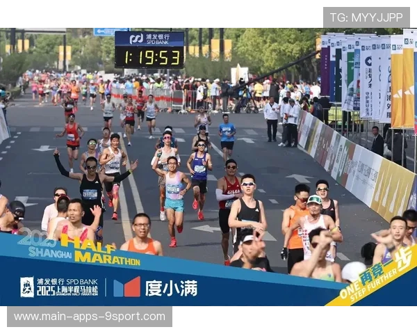 马拉松选手跑得太快被镜头丢失踪影