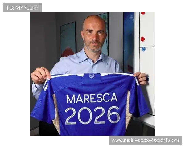 切尔西球员个人技术全面，球队战术多样，切尔西球队实力