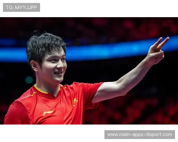 尹航点赞樊振东反手神球，状态回归引期待，樊振东的反手视频